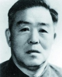 乐鱼体育app官方登录入口-他给延安送13万两黄金，手握几十万大军，建国后为何仅任劳资处长