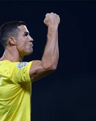 在线娱乐-俱乐部千战进2球 53球C罗将成年度进球最多球员！